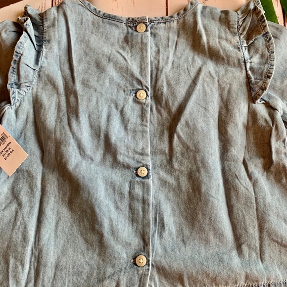 Gap Toddler denim wash long sleeve shirt. - Picture 4 of 5